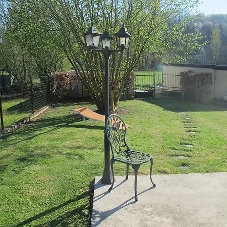 Le Bol D'air Holiday home Puilly-et-Charbeaux